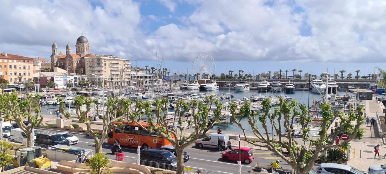 Le Belvedere Du Vieux Port Plages Centre Et Gare A Pied Saint-Raphael  Exterior photo